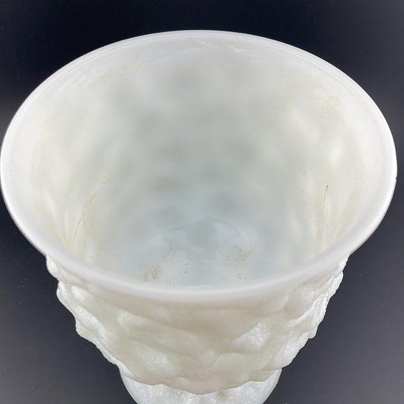 Vintage E.O. Brody Milk Glass - Picture 3 of 4